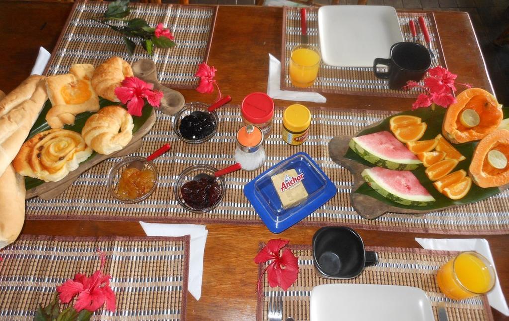 פורט וילה Treetops Boutique Hotel & Bungalows מראה חיצוני תמונה
